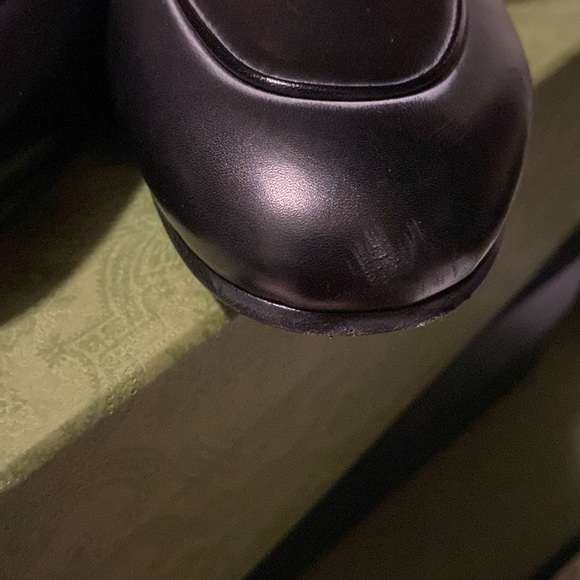 Gucci princetown-shearling lined leather slipper - Picture 4 of 10